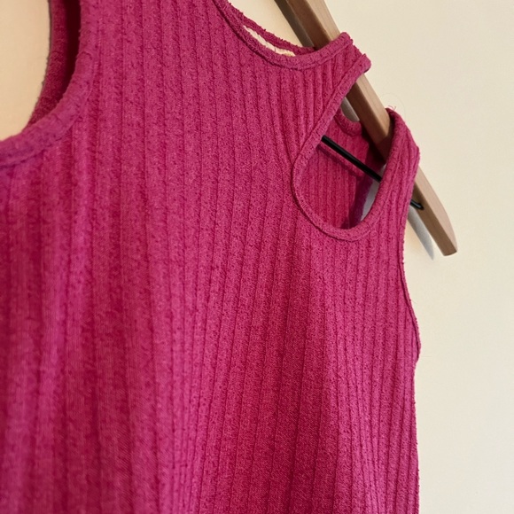 Pink River anthropology tank by Maeve - Picture 3 of 4
